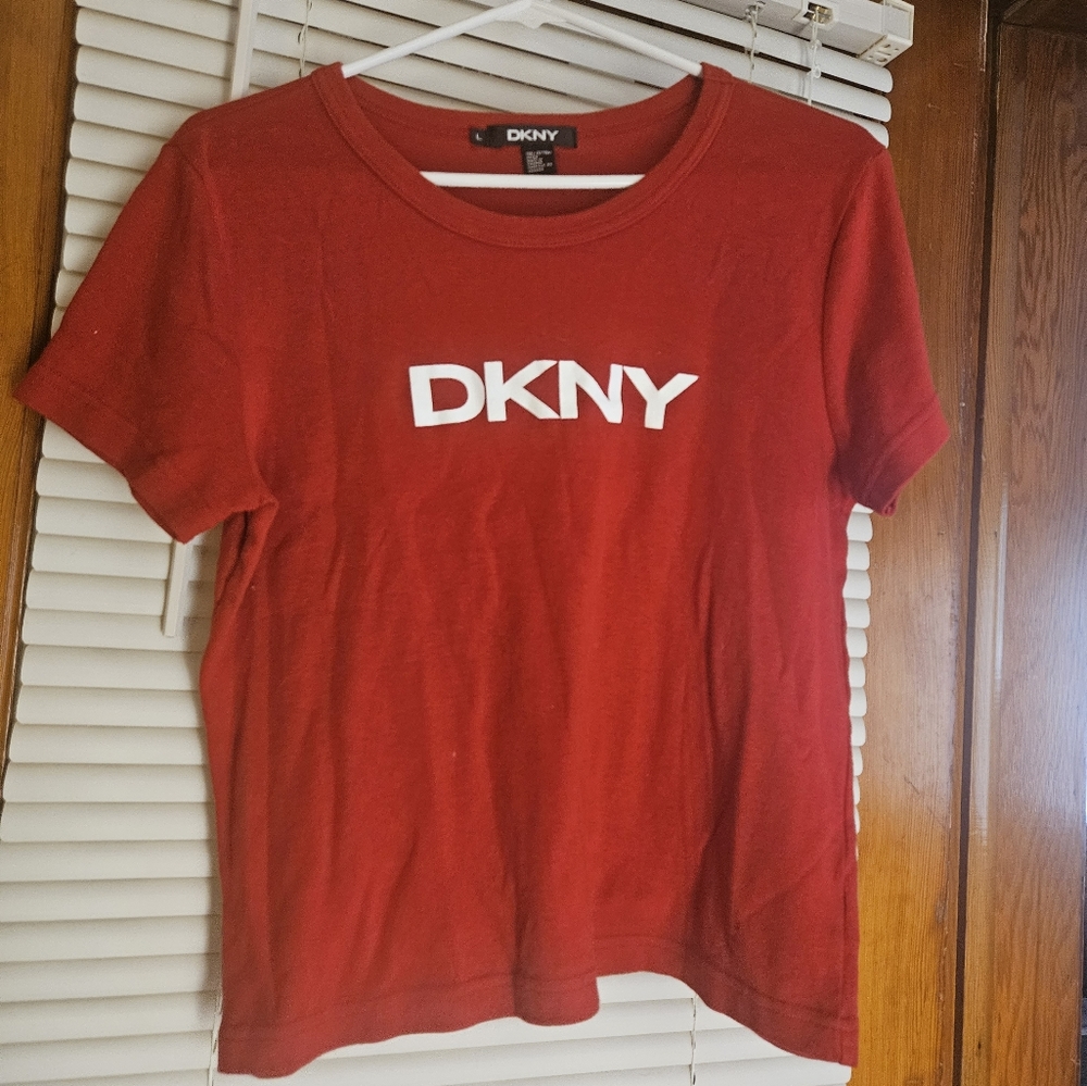Dkny red tee